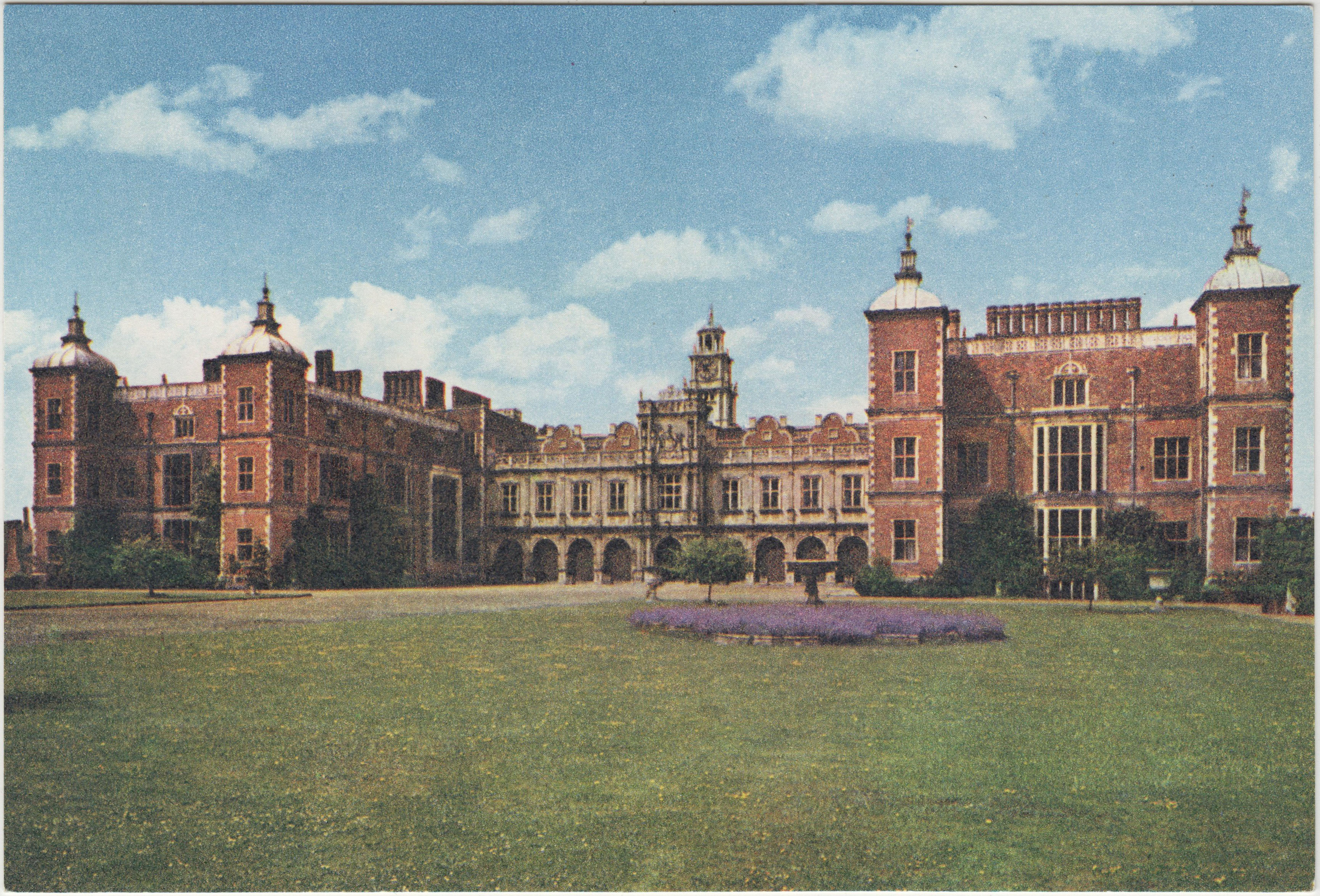 10_X_15_Hatfield_House_South_Front_Dixon_1489.jpg