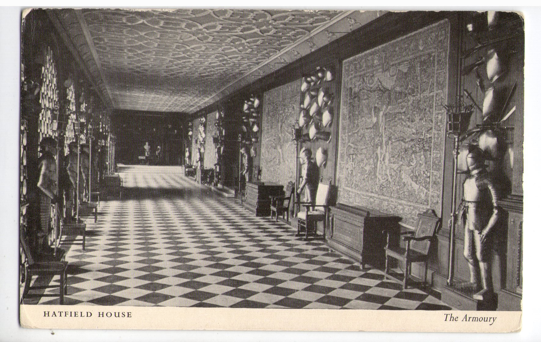 11_hatfield_house_armoury_bw.jpg