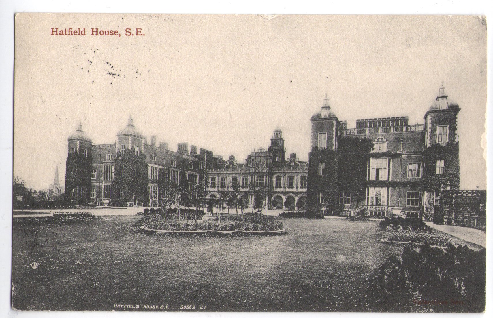 29_hatfield_house_se.jpg