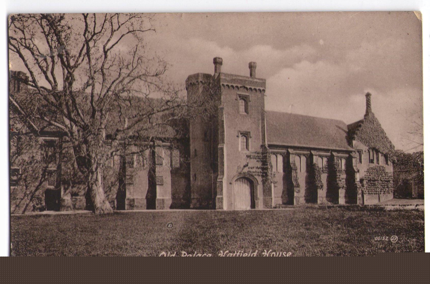 38_hatfield_old_palace_0515.jpg