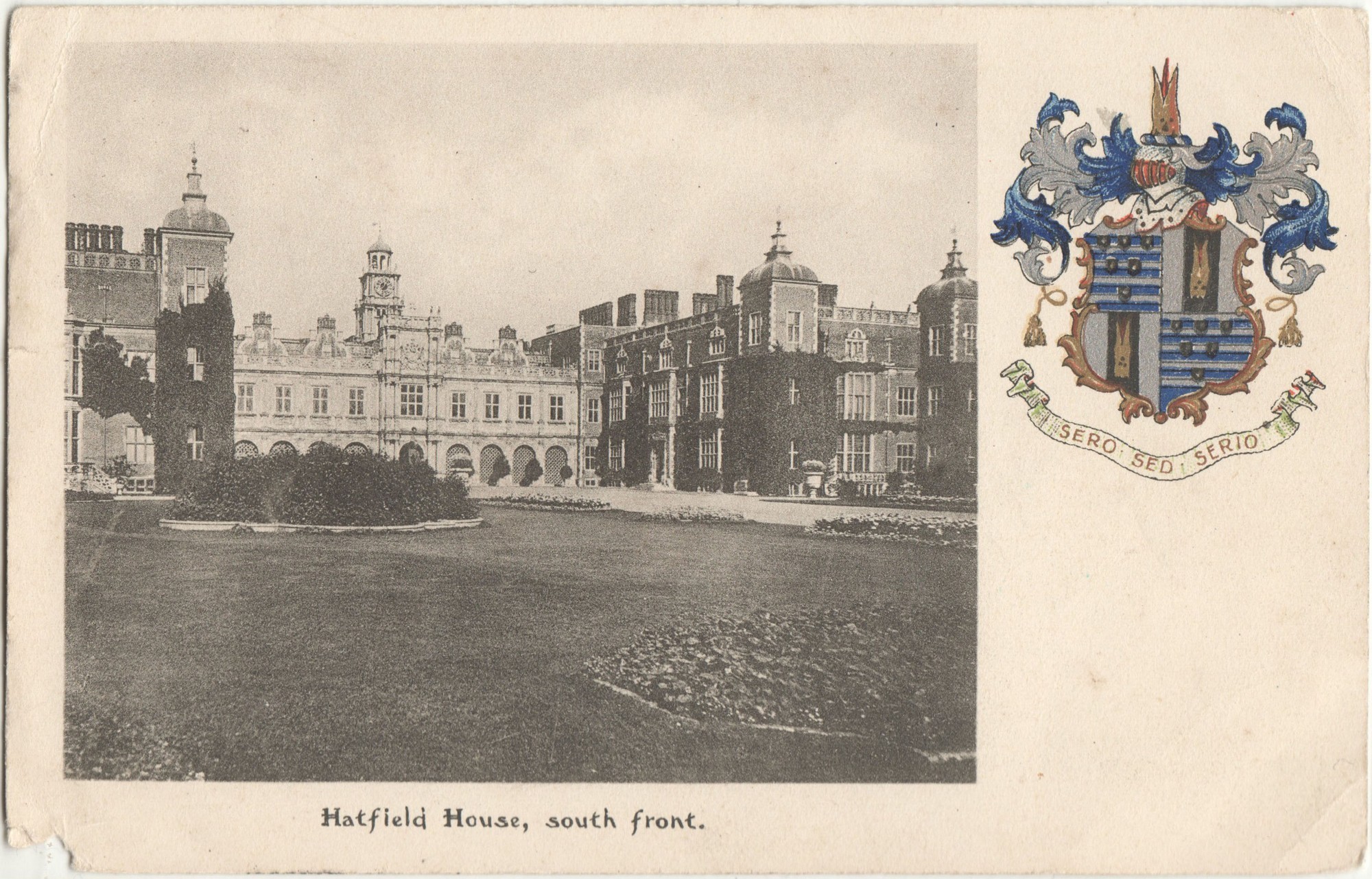 Hatfield_House_South_Front_1906.jpg
