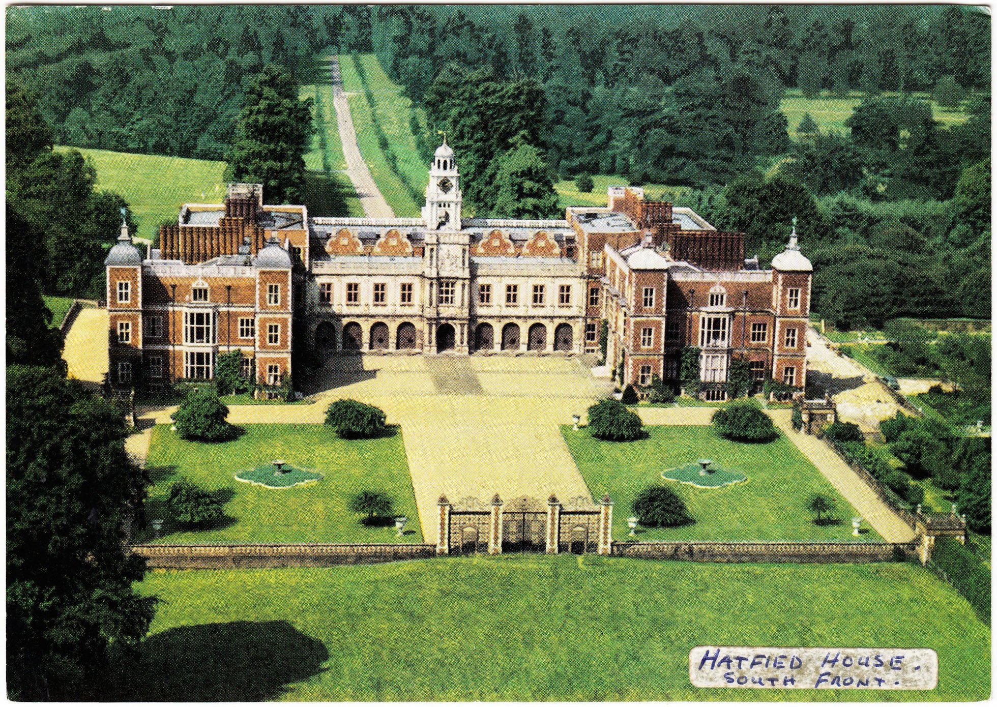 Hatfield_House_South_Front_Aerial_Hh1.jpg