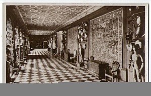 09_hatfield_house_armoury.jpg