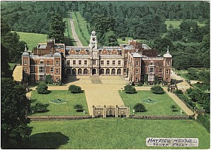 10_X_15_Hatfield_House_Aerial_South_Front_Abc_Hh1.jpg
