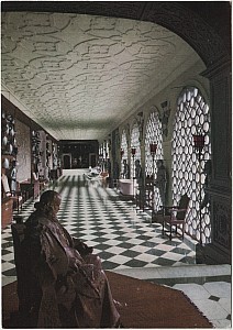10_X_15_Hatfield_House_Armoury_Abc_Hh12_3.jpg