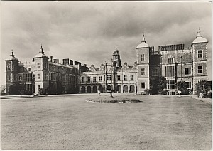 10_X_15_Hatfield_House_English_Life_1958.jpg