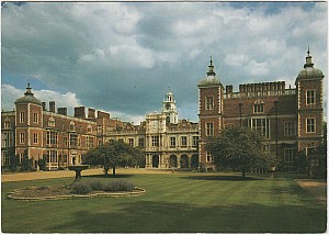 10_X_15_Hatfield_House_South_Front_Unichrome_Hh3.jpg