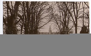 16_hatfield_house_from_anenue.jpg