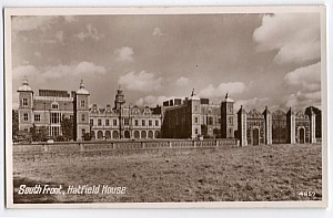 30_hatfield_house_south_face.jpg