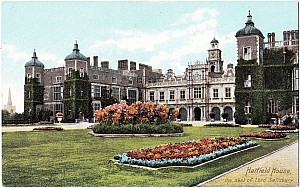 Hatfield_House_Rush And Warwick.jpg