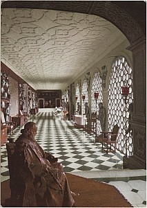 hatfield_house_armoury_hh12_3.jpg