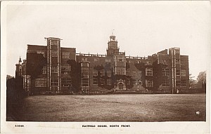 hatfield_house_north_front_bridge_house.jpg