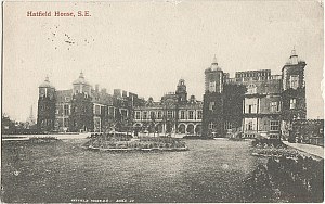 hatfield_house_se_30363_1906.jpg