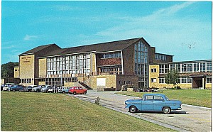 hatfield_technical_college_1960s.jpg
